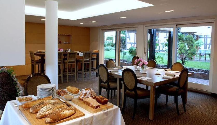 Hotel A La Ferme Osthouse Экстерьер фото